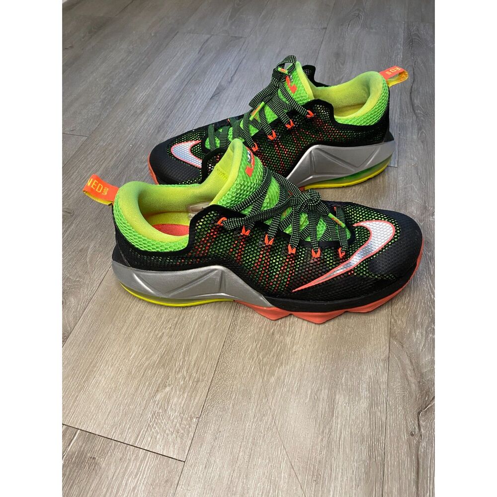 Nike LeBron 12 Low Remix 2015 Men's 11 Black Volt Hot Lava 724557-003 Basketball